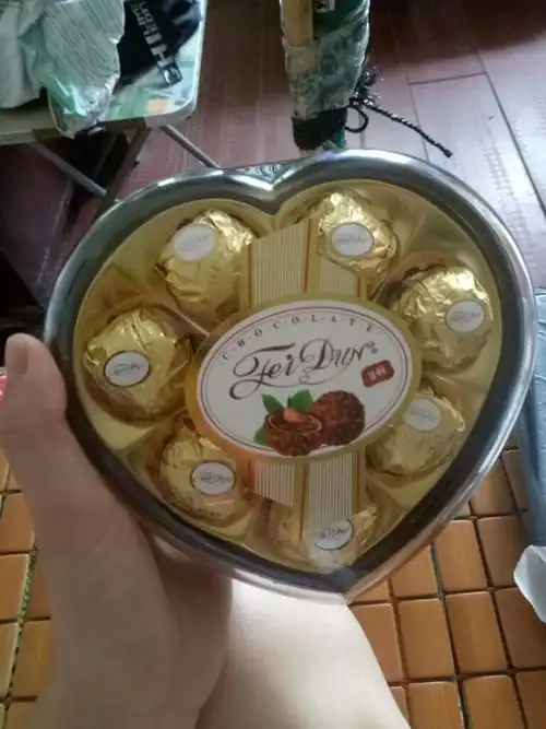 美味菲顿金莎巧克力心型礼盒装好不好用买来做礼物送人合适吗