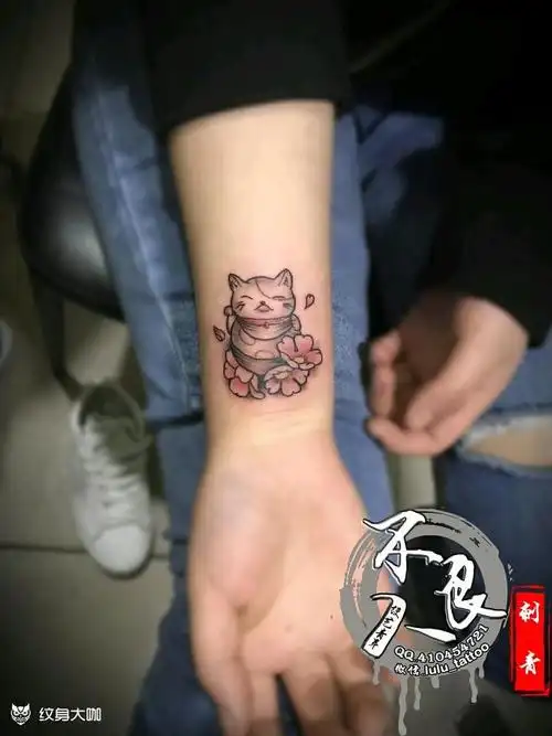 招财猫_纹身图案手稿图片_ll的纹身作品集