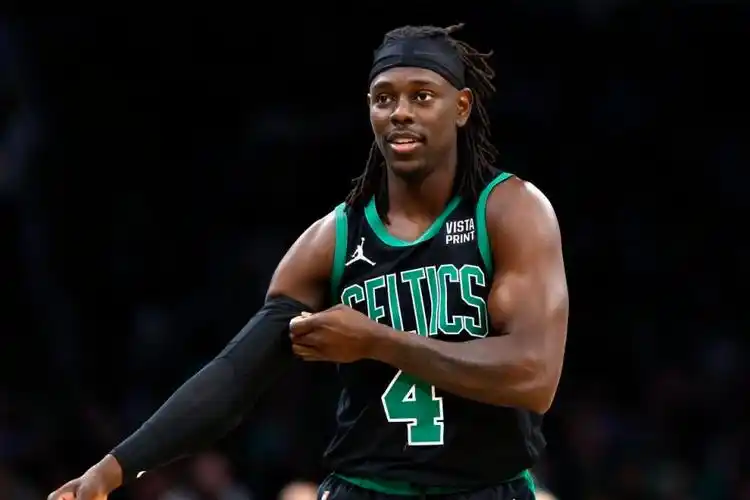 4年135亿霍勒迪提前续约凯尔特人冲生涯第2冠助绿军节省空间