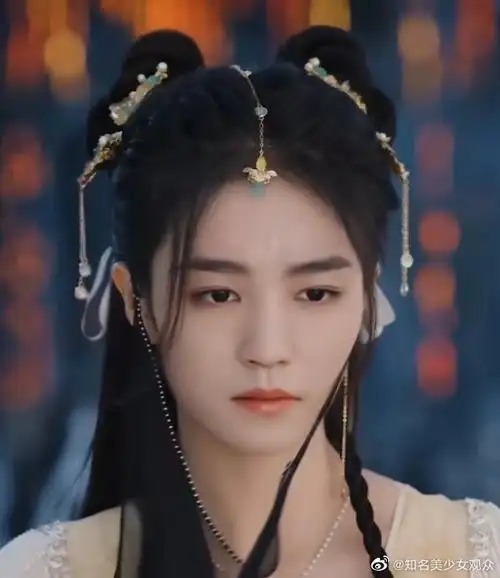 网友p的王俊凯女装