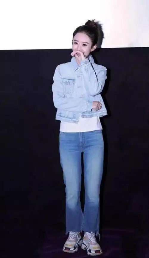 从素人到大明星,赵丽颖真的是越来越美了,因此她变美的经验也非常值得