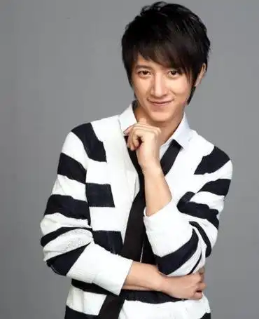 从华晨宇到撒贝宁,个个离谱又惊人|韩庚|郭京飞|张碧晨_网易订阅