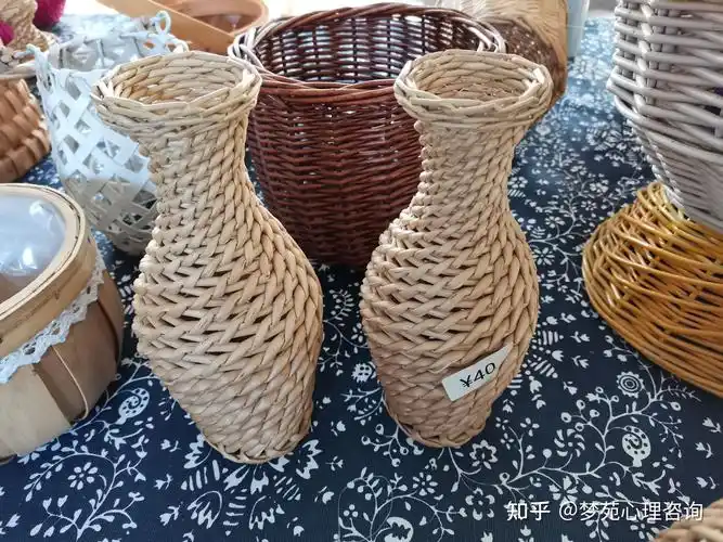 柳编作品非物质文化遗产