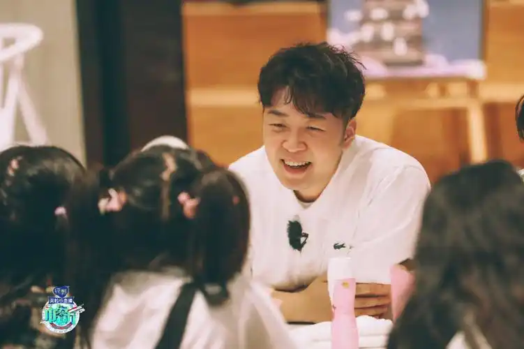 第九期剧照图片,分享一组杜海涛图片给大家,图中的明星图片壁纸会点缀