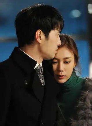 全卢民 饰演 孟顺怡 导演 金宗昌 主演 孙贤周, 李泰兰, 赵银淑