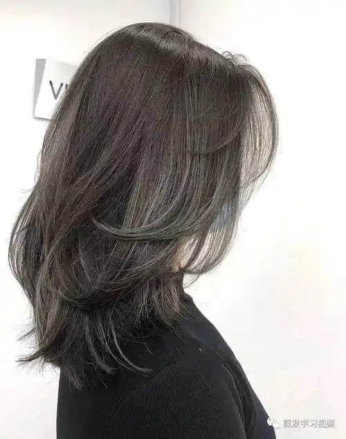 "高层次锁骨发"这个季节剪刚刚好_发型_中国_人类