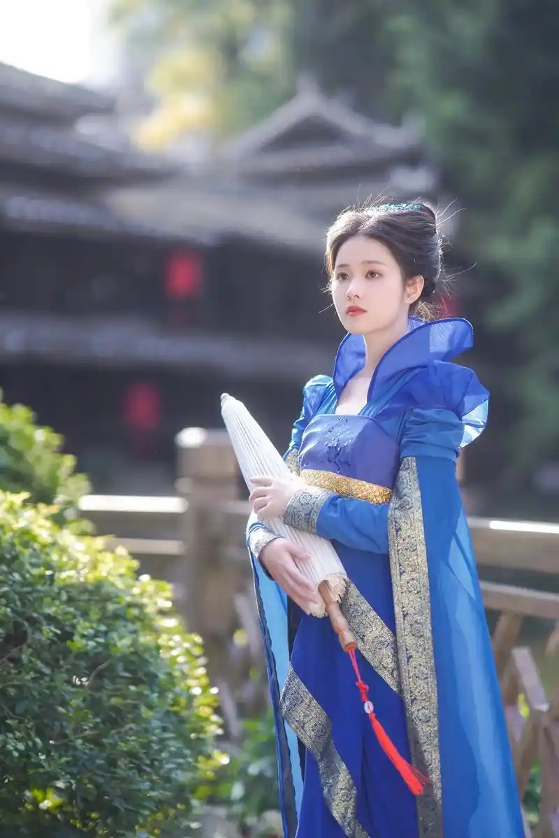 "龙葵本就是公主啊."#仿妆 #龙葵 #仙剑奇侠传 #刘诗诗 - 抖音