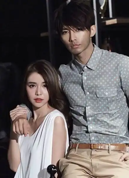 炎亚纶mv饰演变态-表情狰狞捆绑李毓芬