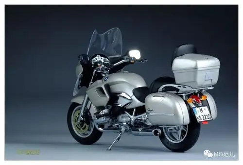 宝马r1200c一辆极少人见过的豪华旅行车