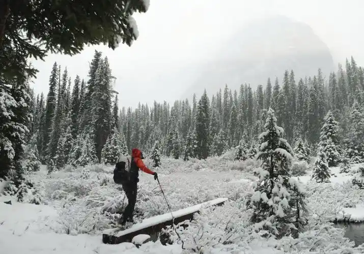hoek 加拿大落基山脉6天单人徒步】班夫国家公园户外徒步 canadian