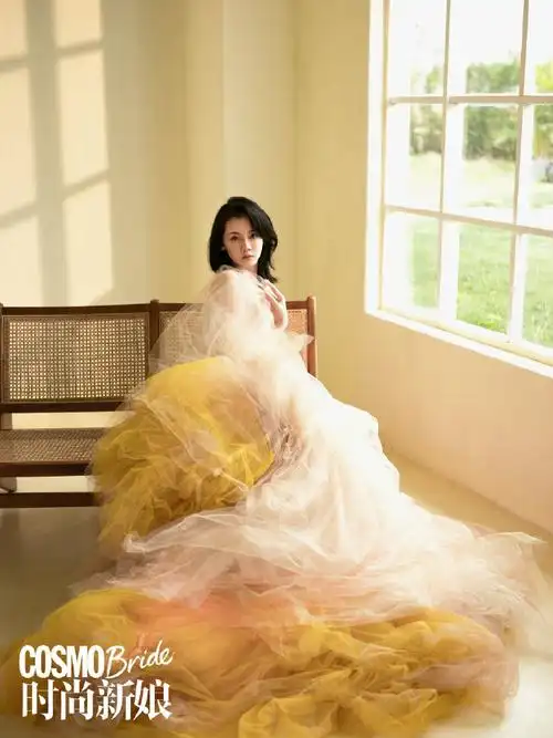 苗苗产后首拍婚纱大片 老公郑恺:是迪士尼在逃公主吧