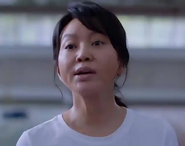 《少年派2》闫妮演技没问题,但素颜状态太显老了,脸垮得厉害_王胜男