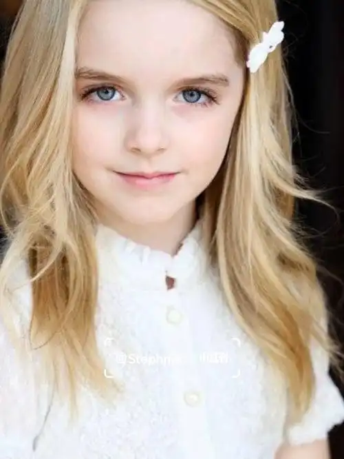 想修图艾特我#麦肯纳格瑞丝  #mckennagrace@薯队长昨天 19:13回复求