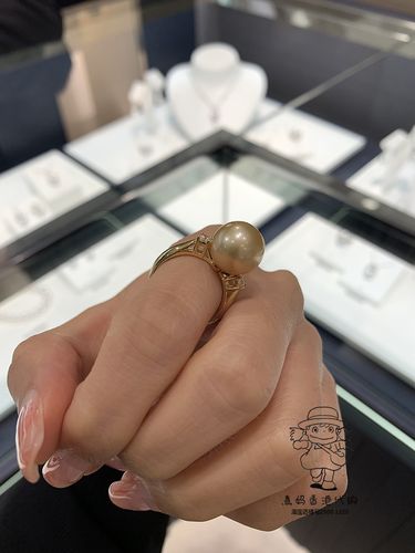 香港mikimoto御木本18k黄金镶钻南洋金珠款女生戒指124mm