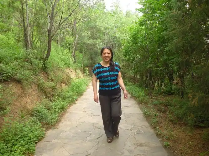 57岁丧偶女征婚照片(id:60948878)_河北承德征婚交友_珍爱网