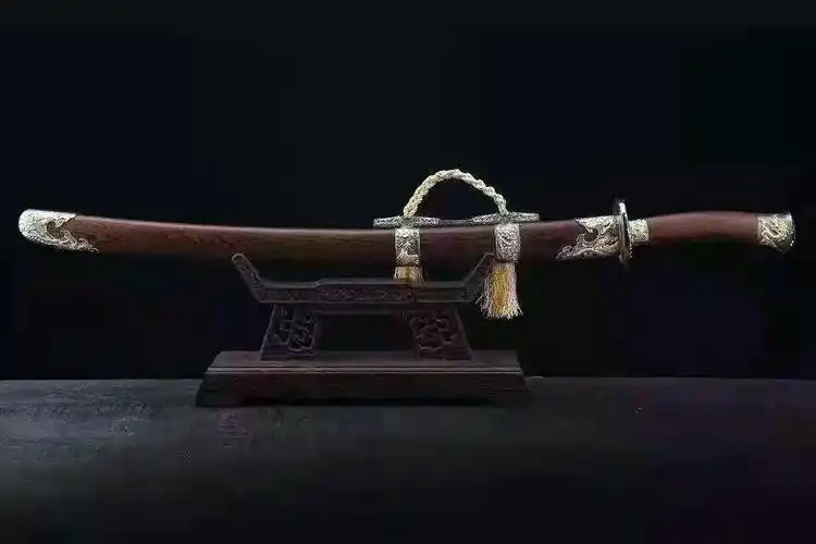 龙凤明刀|明朝刀剑 龙泉宝刀 花纹钢锻打 收藏 仿身刀剑