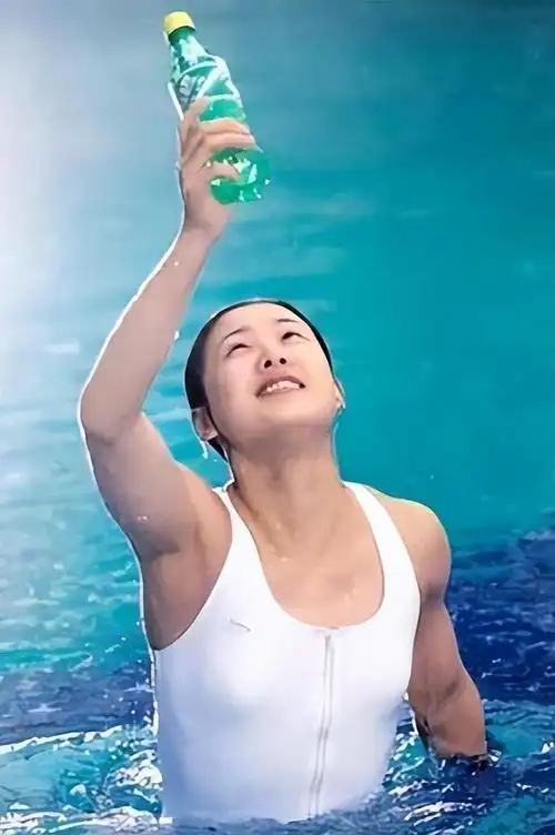 跳水皇后曾经的一跳,跳出个世界冠军.