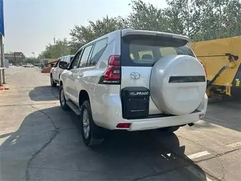 2023款丰田霸道4000优惠售价50多万起