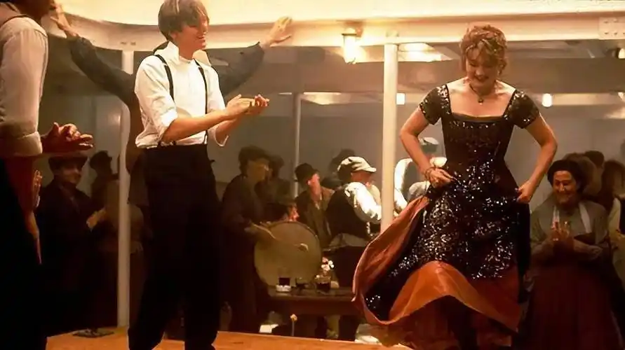 《泰坦尼克号》:失去的才是永恒_杰克_罗斯_影片