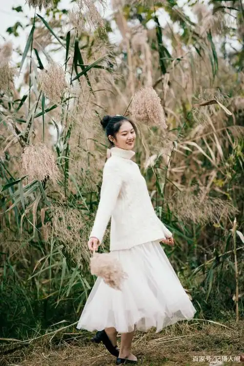 人像摄影组图:河边的女孩