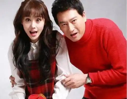 郑成华道歉于事无补,遭网友扎堆怒骂,郑爽过往综艺被删光镜头