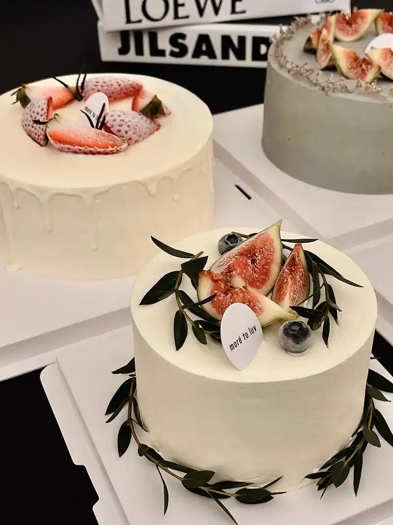 杭州ins蛋糕定制简约高级动物奶油蛋糕