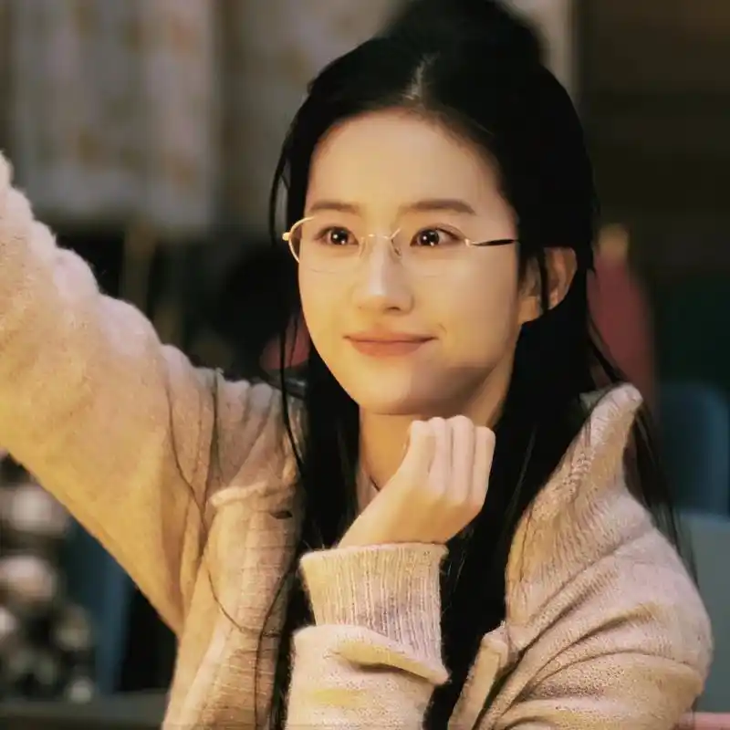 刘亦菲学姐风头像汇总 90《恋爱通告》宋晓青学姐