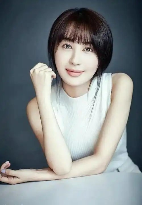 李菲儿青春靓丽高清写真