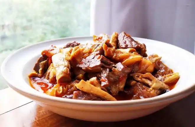 零厨艺也能做出具好吃的红烧牛肉的做法