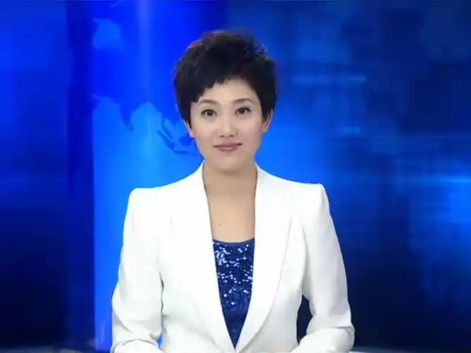 央视主持人郑天亮26岁嫁大6岁鲁健同一屋檐下分居15年