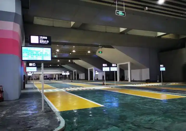 即停即走,广州南站p5快速接客区日均可接纳1.5万辆