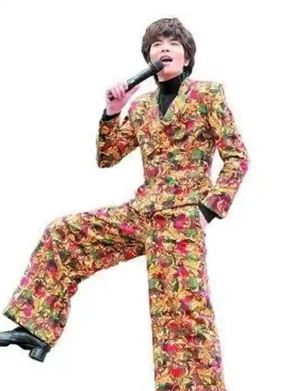 爱穿高跟鞋的6位男明星,身高不够鞋底来凑,证明了越努力越心酸