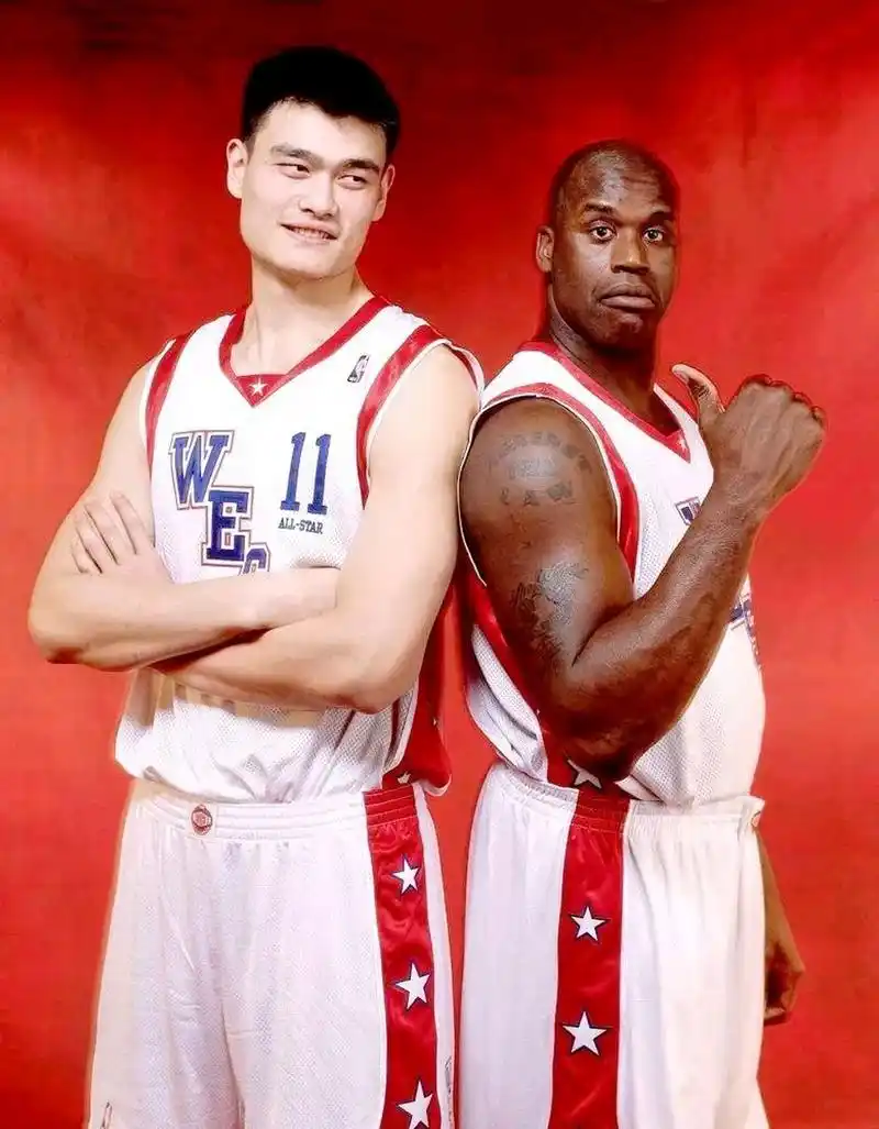 坐实全美第一姚蜜:姚明当年的比赛很强硬 他和奥尼尔icon一样在内线不