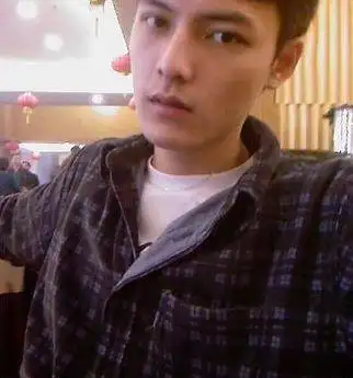 盘点秒杀明星的民间帅哥【组图】(1)_潮流时尚_光明网