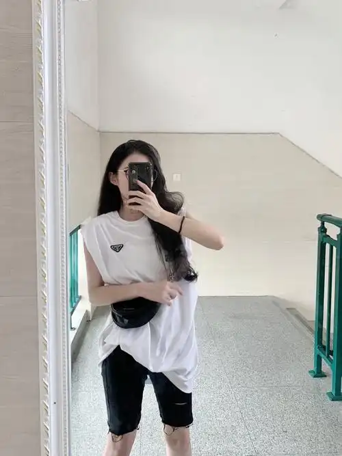 xizi ootd#今天学校装了全身镜本对镜自拍博主可以经常拍拍日常穿搭