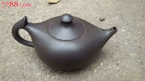 葛陶中紫砂壶一把.使用过.残.具体看图片.南京民间工艺厂流出