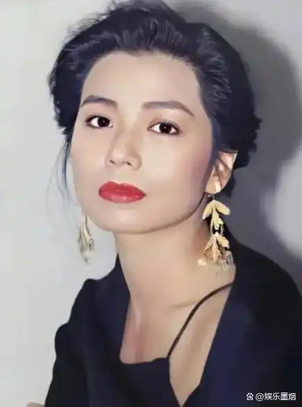 "最美艳港姐"钟楚红的潇洒人生,如今只想与生活握手言和