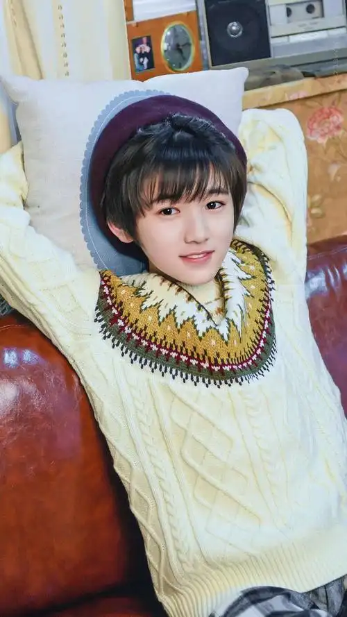 宋亚轩可爱图片无水印宋亚轩可爱到爆的图片