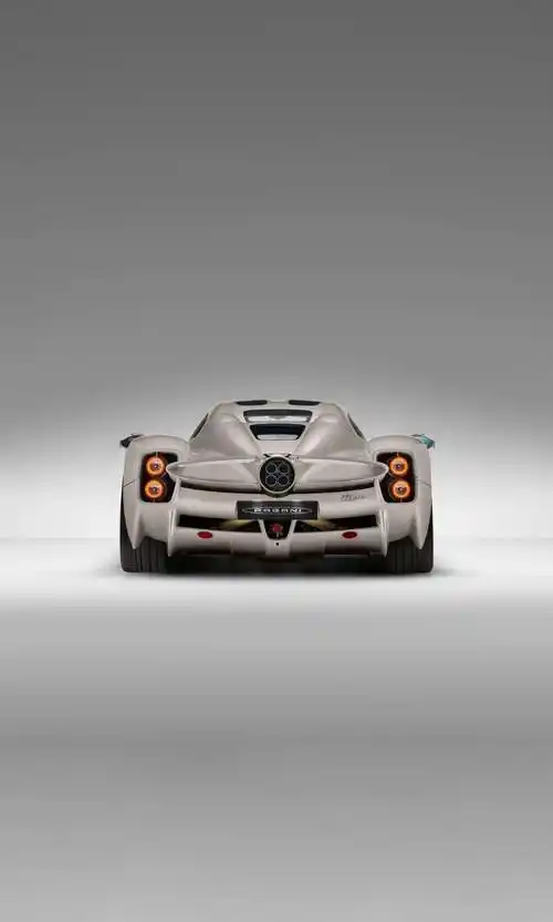 手机壁纸,点击图片,长按保存图片,在手机"设置"中添加成桌面或锁屏