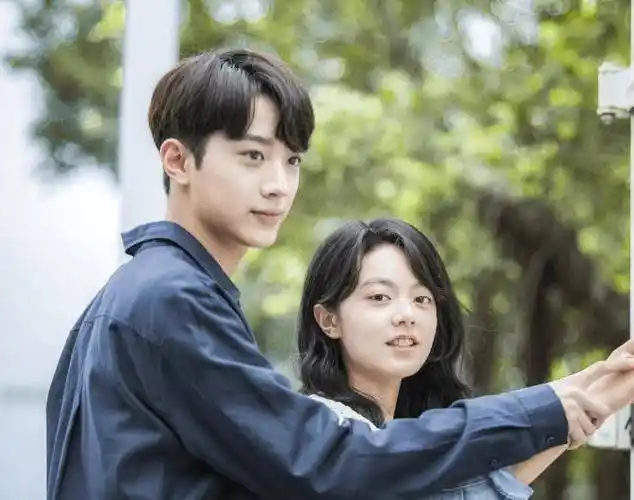 00后女星的荧屏初吻,赵今麦给了赖冠霖,蒋依依给了吴磊,看到她:想替你