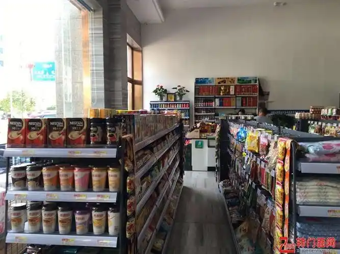 急转浏阳市100平米临街超市旺铺