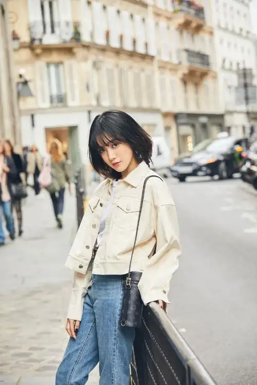 王梓薇相关图片