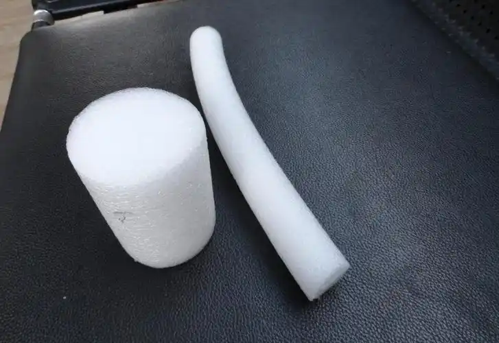 厂家专业生产螺钉盒pp有盖可定制长条半硬发泡体透明塑料