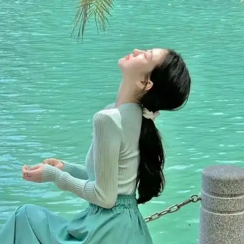 女生头像超话真人温柔森系头像  #无水印头像##女生头像##氛围感女头