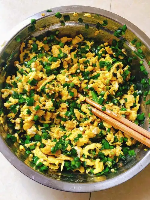 鸡蛋韭菜馅09真的好吃到哭泣01