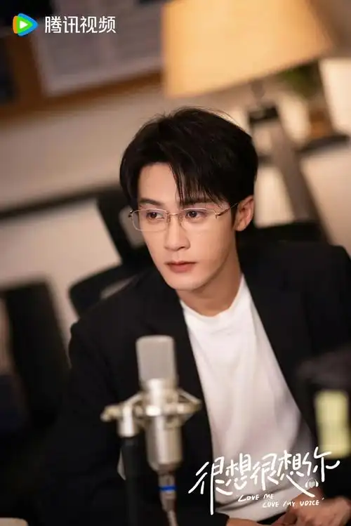 从相柳到莫青成檀健次终于拿到了谈恋爱都要卷的剧本