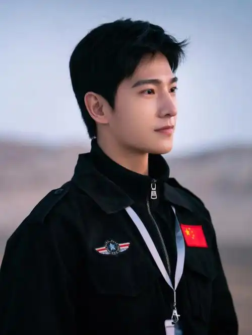 于途杨洋挑了几张我喜欢的