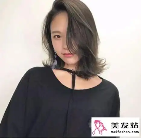 锁骨发怎么打理好看 三七分锁骨发温柔瘦脸