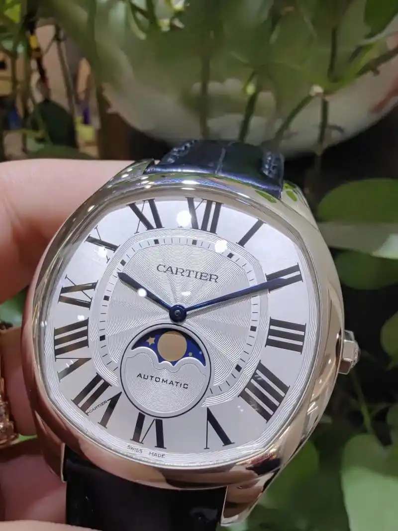 刚到极品卡地亚男士机械腕表 江湖人称谢霆锋同款 型号wsnm0017 专柜