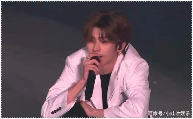 npc告别演唱会:蔡徐坤依旧帅气,黄明昊忍不住感伤